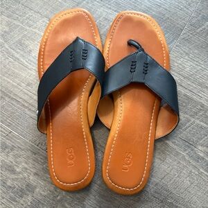 UGG Black and Brown Leather Flip Flops